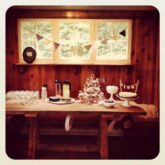 Adult Birthday Parties: Vintage DIY Decorations