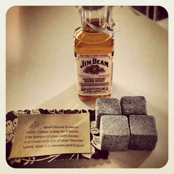 Adult Birthday Parties: Vintage DIY Decorations
