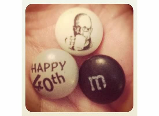 Adult Birthday Parties: Vintage DIY Decorations